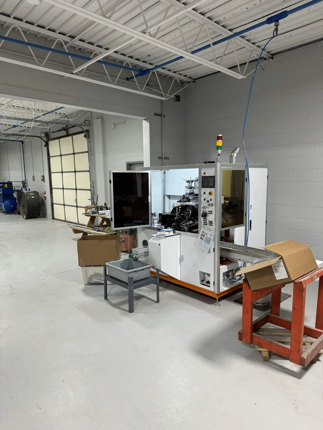 High-speed automated decorating line